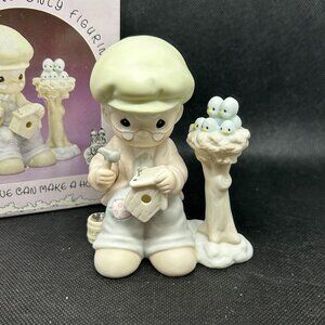 Precious Moments “Only Love Can Make a Home” 1992 Members Only figurine